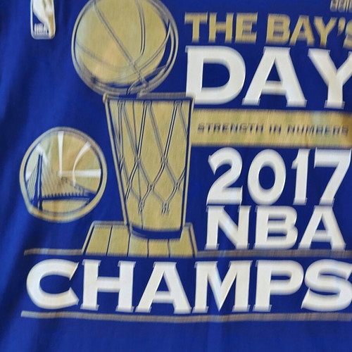 Adidas Golden State Warriors 2017 NBA Champions T-shirt like new, size M