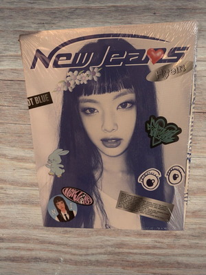 NewJeans – New Jeans (New Jeans Ver. – Хеин)