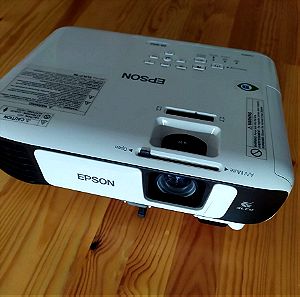 Epson EB-W42 Projector HD με Wi-Fi και Ενσωματωμένα Ηχεία Λευκός
