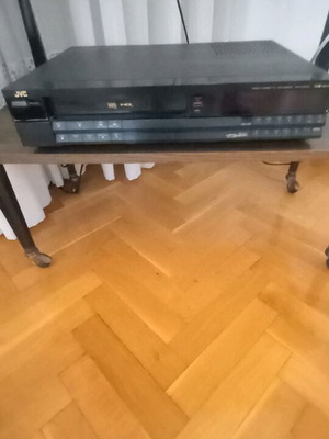 Selective VCR without remote, unknown if working