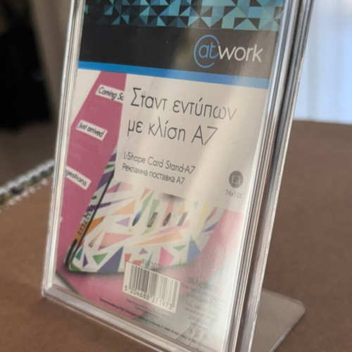 Transparent A7 L-Shape Card Stand new