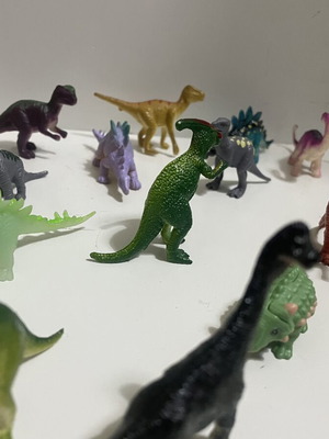 Small dinosaur figures for collection