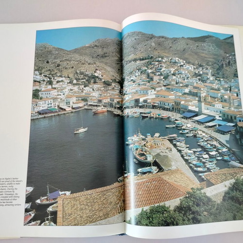 Book Greece - A Photographic Journey used, R. Matthews, English