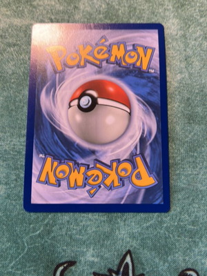 Hoothoot μεταχειρισμένη κάρτα Pokemon