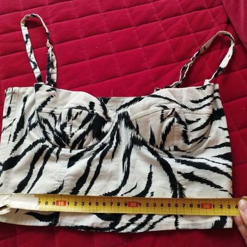 Corset-style tiger print strap top with zipper, comfortable