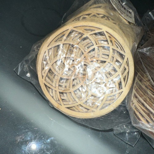 Wooden dreamcatcher like new, pack of 125 pieces 8cm