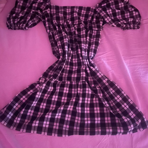 Dress H&M like new, size M, black and white checkered