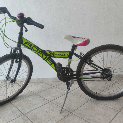 24-inch mountain bike with two saddles