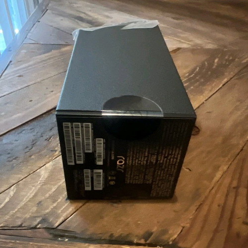 Motorola Razr XT2000-2 2019 like new, black, with Spigen case