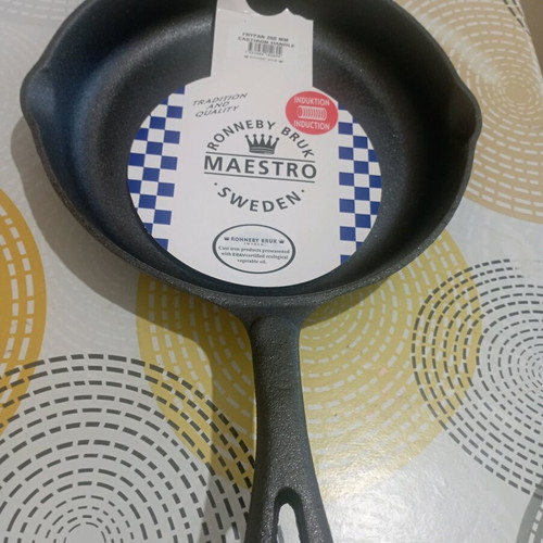 Cast iron pan 26 cm Ronneby Bruk Maestro new