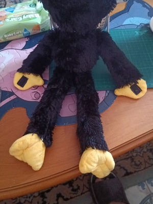 Λούτρινο παιχνίδι Huggy Wuggy από το Poppy Playtime σαν καινούργιο, μαύρο