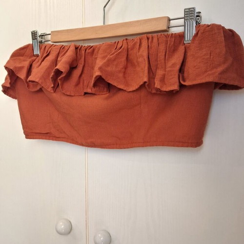 Mind Matter Strapless Crop Top with Ruffles Brick Red like new, size Medium