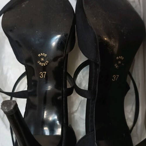 Women's satin high-heeled shoes size 37 used with strap