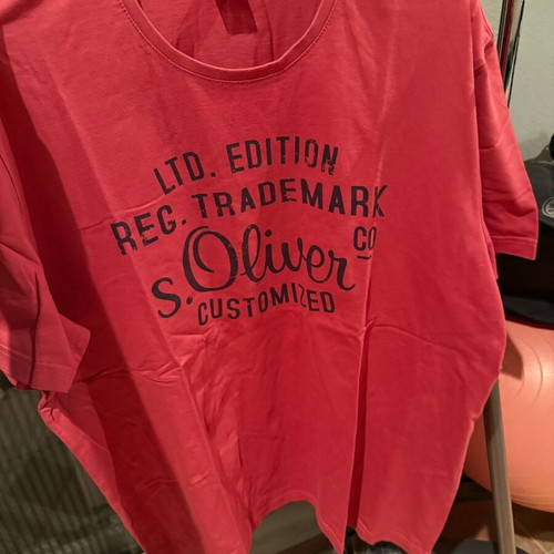 S.Oliver T-shirt XXL red like new