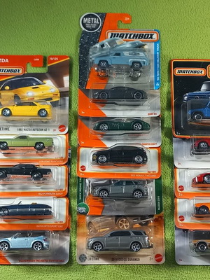 Μεταλλικά αυτοκινητάκια Matchbox καινούργια, σετ 36 τεμαχίων