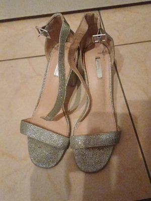 Bozikis silver glitter sandals like new, size 38