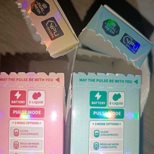 Geek Bar Pulse Vape new, White Gummy Ice & Miami Mint flavors