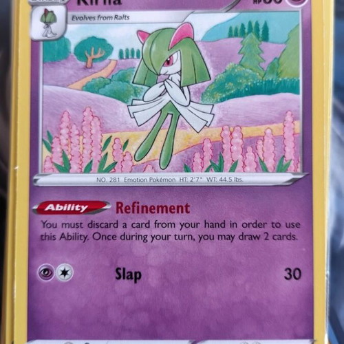 Kirlia Pokemon card 068/195 Silver Tempest