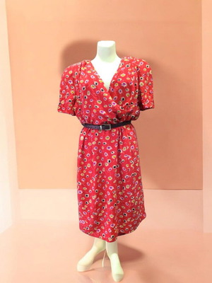 Silk dress XL like new, colorful with lining