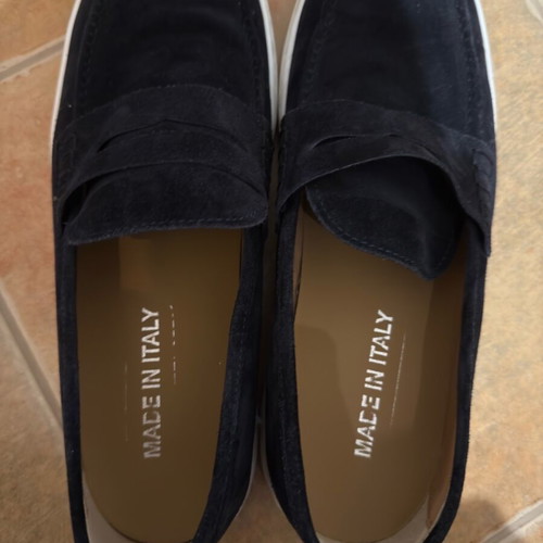Italian suede shoes like new, size 44, blue