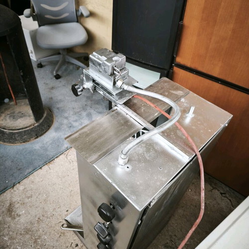 Gyro machine used with motor and skewer for gas and 220V electric