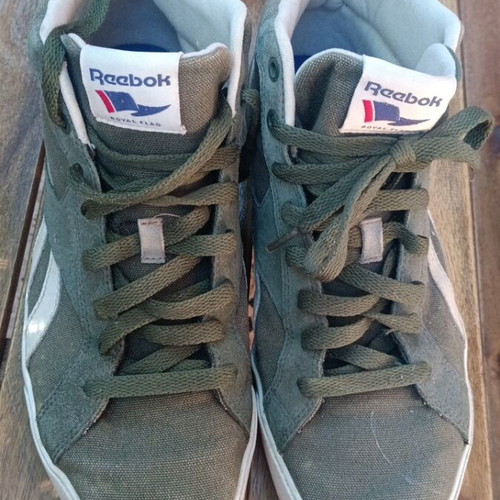Reebok casual shoes size 42 used, green