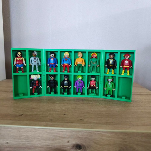 Playmobil DC Stand new, 3D printed PLA base