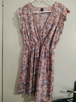 Shein summer dress like new, multicolor, size M