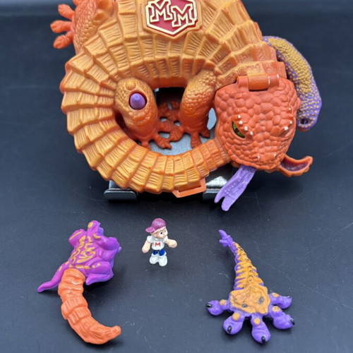 Mighty Max Lashes the Lizard Doom Zone Series 3 playset like new