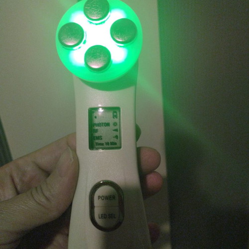 Ultrasonic anti-aging device new with phototherapy