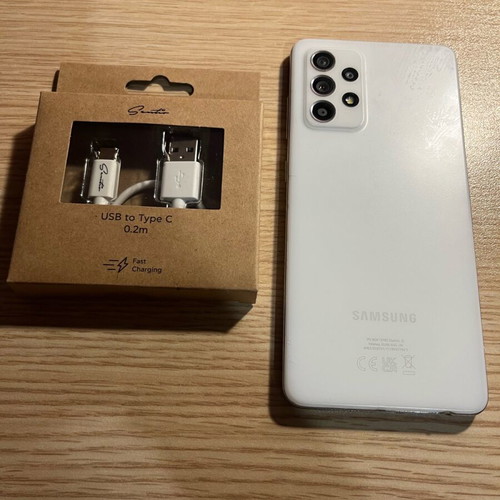 Samsung A52 smartphone like new, white, Android