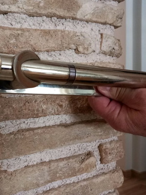 Door handle for entrance