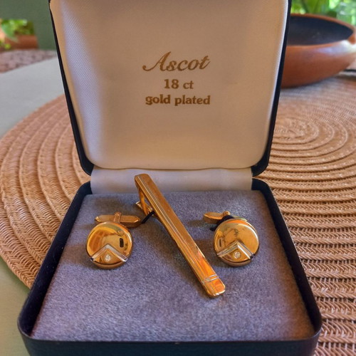 Ascot 18K gold plated cufflinks and tie clip set new