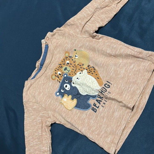 Baby shirt used size 12-15 m