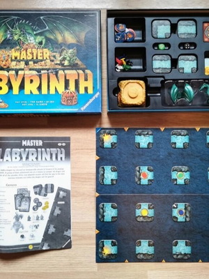 Labyrinth Master board game 2007 like new