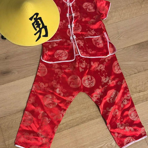 Children's carnival costumes used for ages 2-5