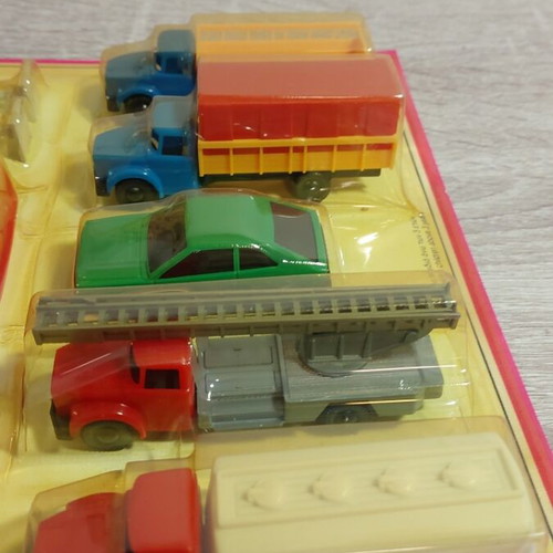 Joy Toy N104 παιχνίδια αυτοκίνητα καινούργια, πακέτο 2, ελληνικά 70s 80s