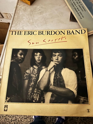 The Eric Burdon Band Sun Secrets vinyl like new