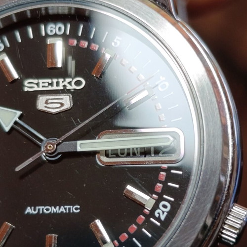 Seiko 5 automatic watch used, fully functional