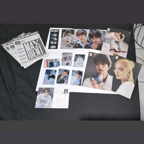Stray Kids Maxident set like new
