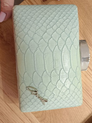 Axel summer handbag like new, green