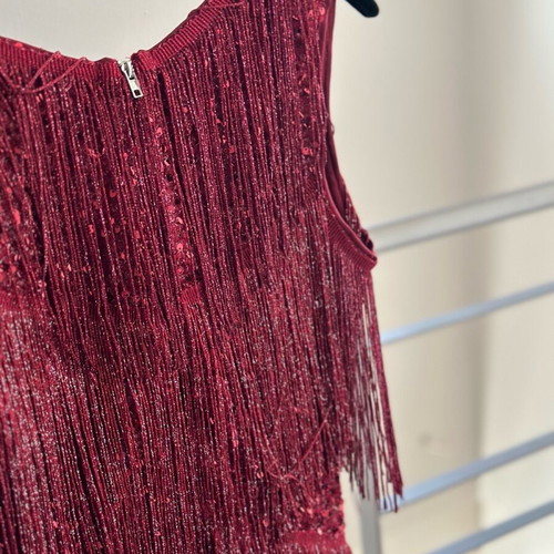 Bordeaux dress like new, shiny with sequins, size S