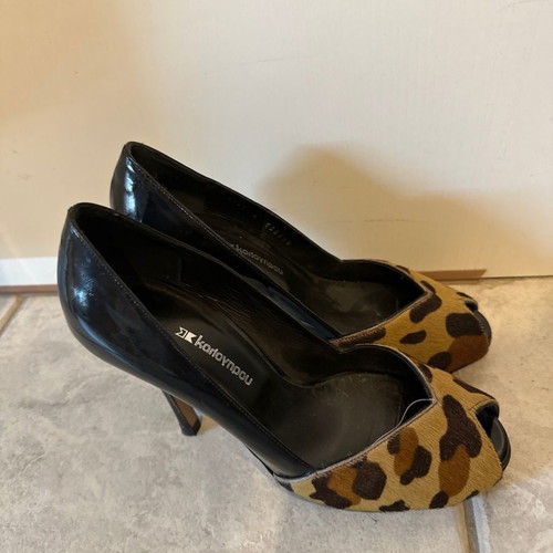 Kalogiropou peep toe pumps slightly used, size 36