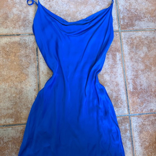 Bershka satin mini dress blue like new… - € 8,00