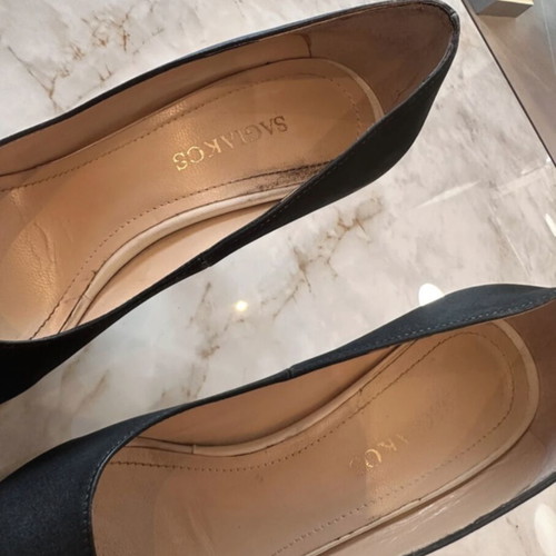 Sagiakos black peep-toe pumps satin look size 38 like new