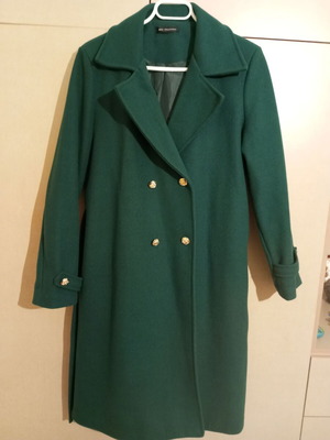 A-Style coat emerald color like new, size S