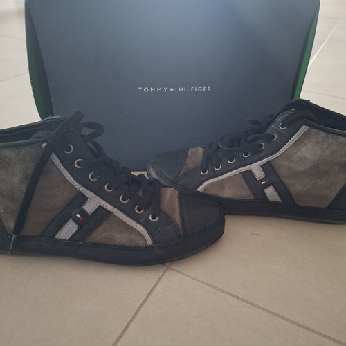 Μποτάκια δερμάτινα Tommy Hilfiger σαν καινούργια, μαύρα και γκρι, νούμερο 40