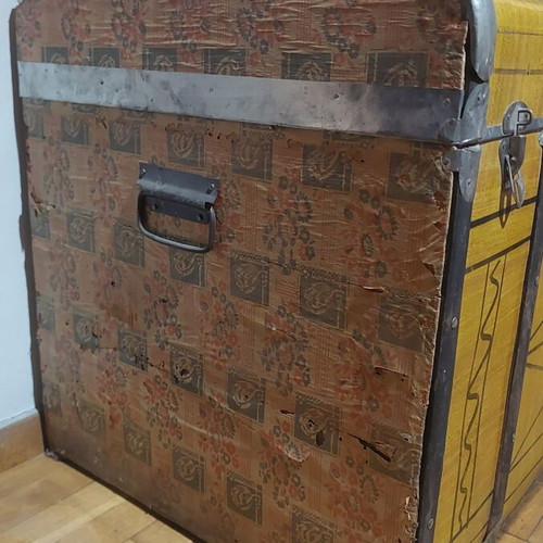 Metal Chest used, vintage 70s, dimensions 96x50x53cm
