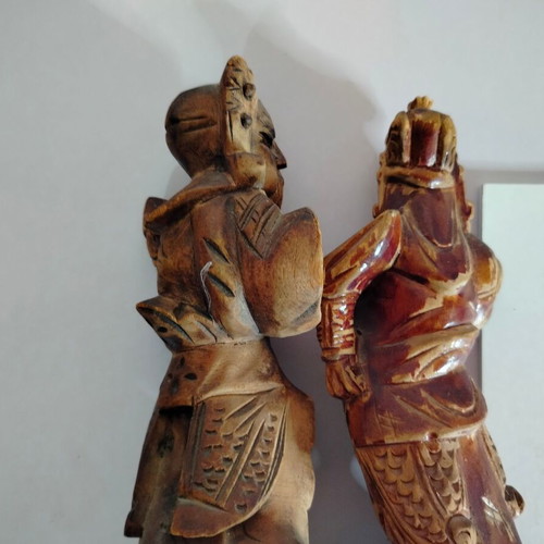 Wooden Chinese style figurines used, set of 2 pieces