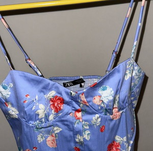 Zara καλοκαιρινή- ανοιξιάτικη μπλούζα αφόρετη τύπου κορσές. small